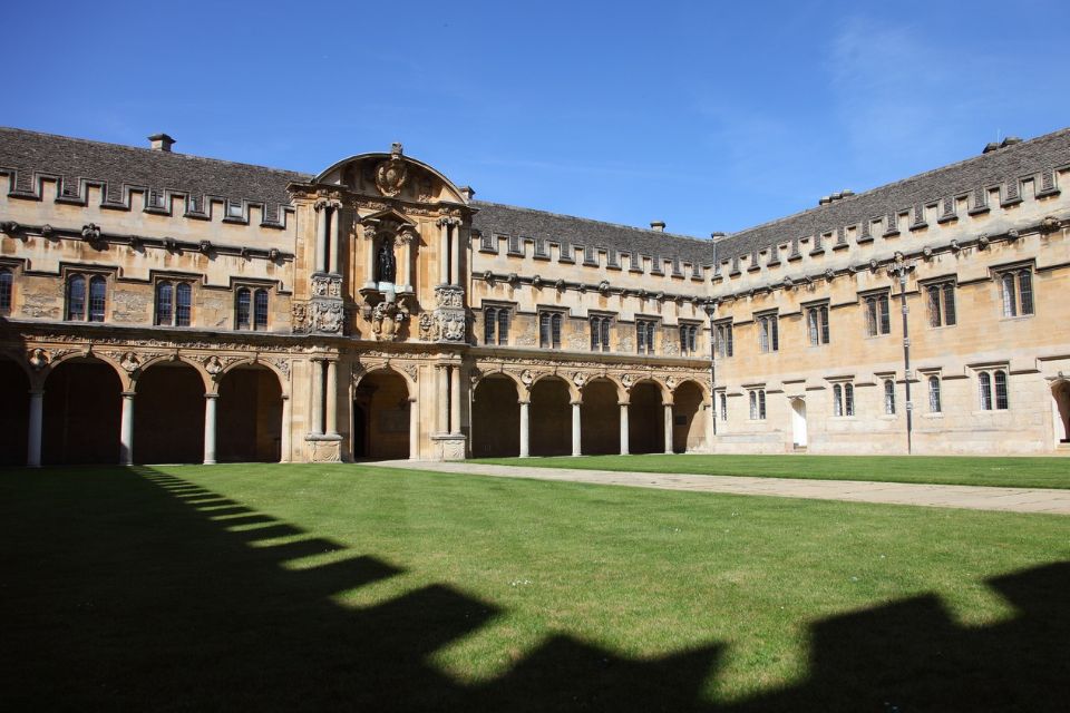 Pros and Cons St John's College in Oxford Univeristy